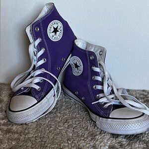 Converse Violet High-Top Shoes